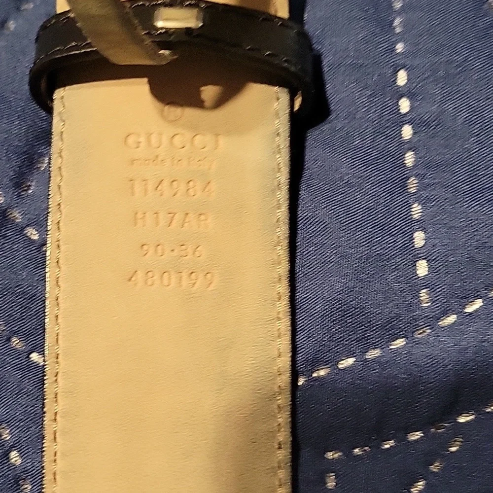 womans Gucci Belt